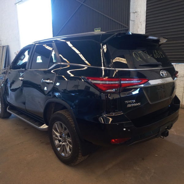 Sucata Toyota Hilux Sw4 Srx 2021