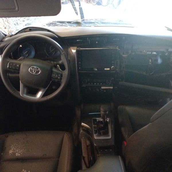 Sucata Toyota Hilux Sw4 Srx 2021