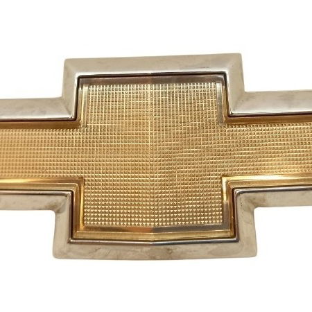 Emblema Grade Chevrolet Onix 1.4 2013