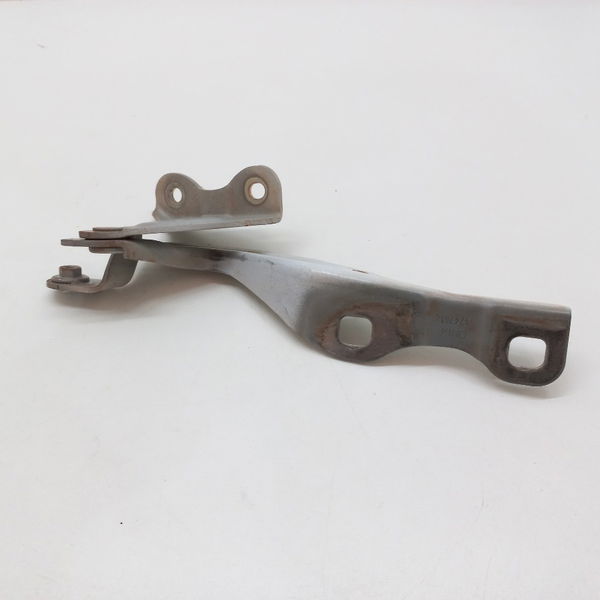 Braço Capô Esquerdo Chevrolet Onix 2013 1.4 Ltz