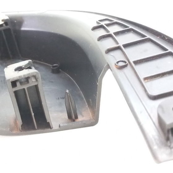 Acabamento Retrovisor Direito Chevrolet Onix 1.4 Ltz 2013