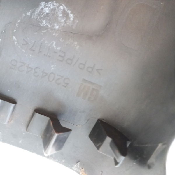 Soleira Porta Traseira Direita Chevrolet Onix 1.4 2013 Ltz
