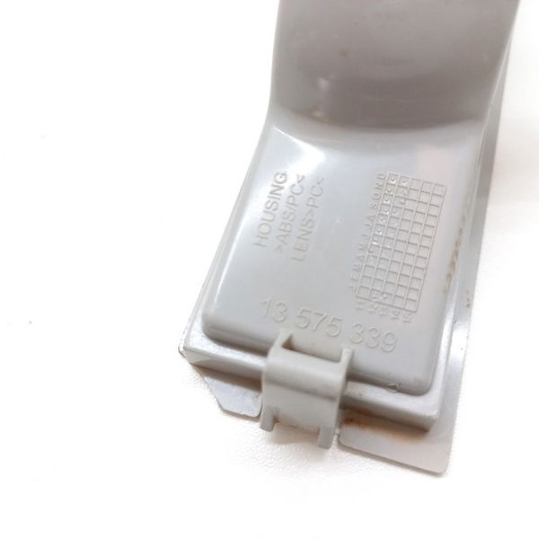 Luz De Placa Chevrolet Onix 1.4 Ltz 2013