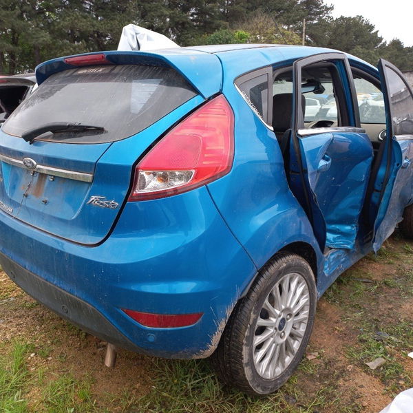 Sucata Ford Fiesta Titanium Powershift 1.6 2014/2015