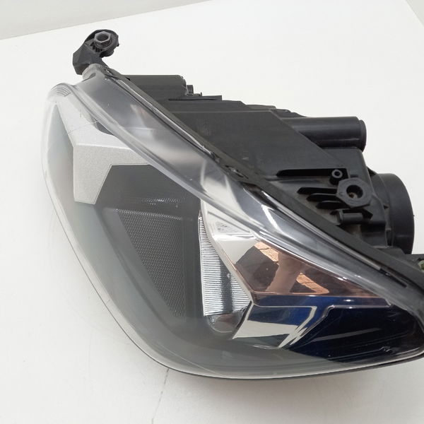 Farol Esquerdo Volkswagen Up 1.0 2020