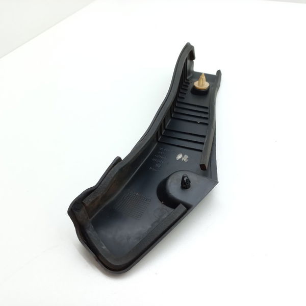 Moldura Superior Para-lamas Direito Chevrolet Onix 1.4 2013