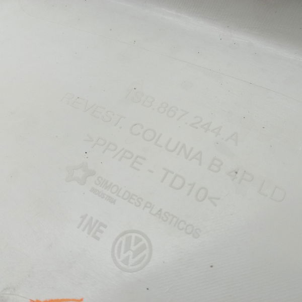 Moldura Coluna Meio Direita Volkswagen Up 1.0 2020