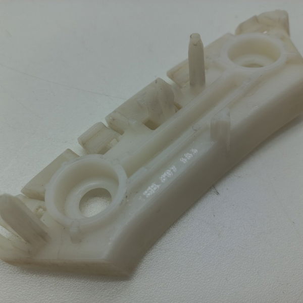 Guia Para-choque Dianteiro Esquerdo Vw Up Xtreme 1.0 2020