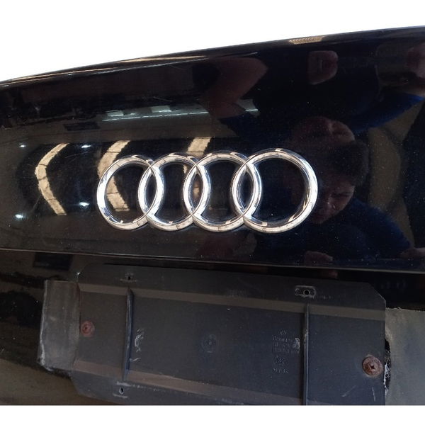 Tampa Traseira Audi A4 2.0 2009