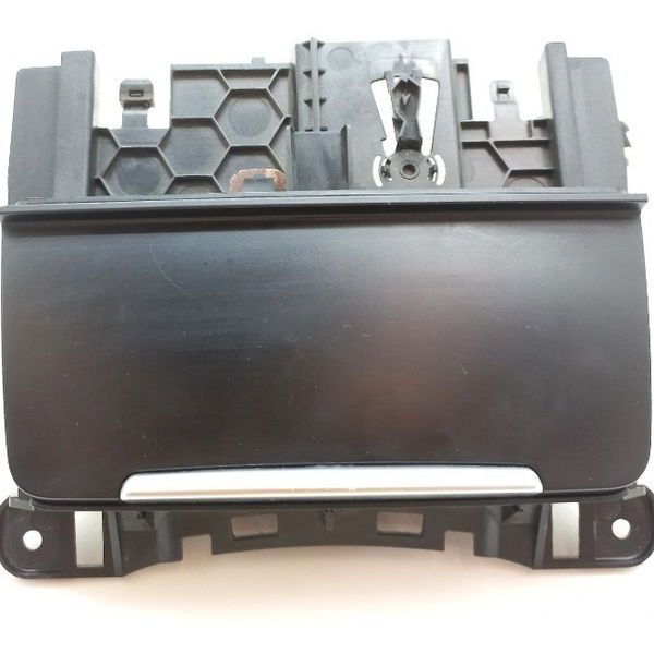 Cinzeiro Audi A4 2.0 2009