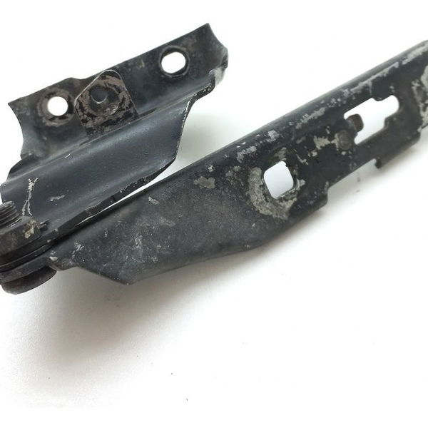 Braço Capô Esquerdo Audi A4 2.0 2009