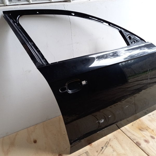 Porta D.d Audi A4 2.0 2009
