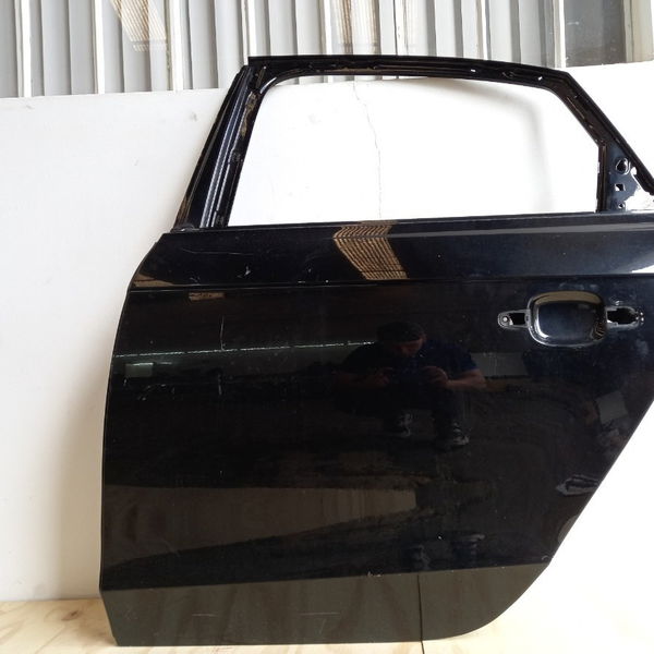 Porta T.e Audi A4 2.0 2009