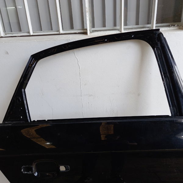 Porta T.d Audi A4 2.0 2009