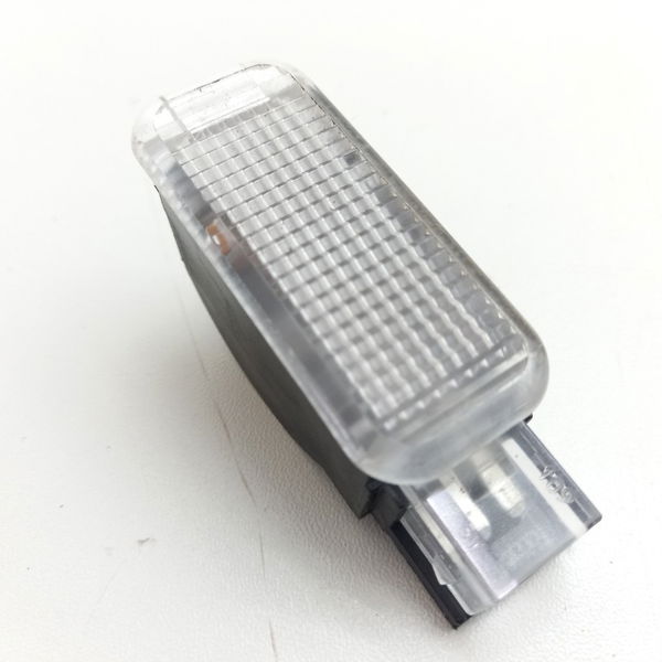 Luz Forro Porta Audi A4 2.0 2009