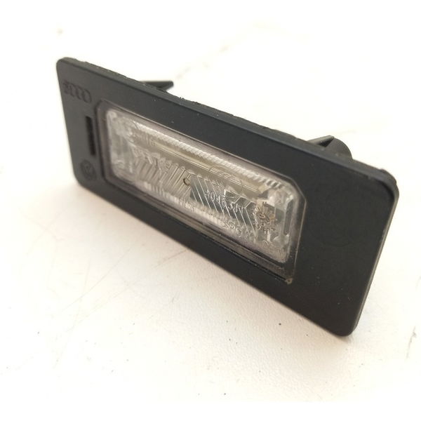 Luz Placa Audi A4 2.0 2009
