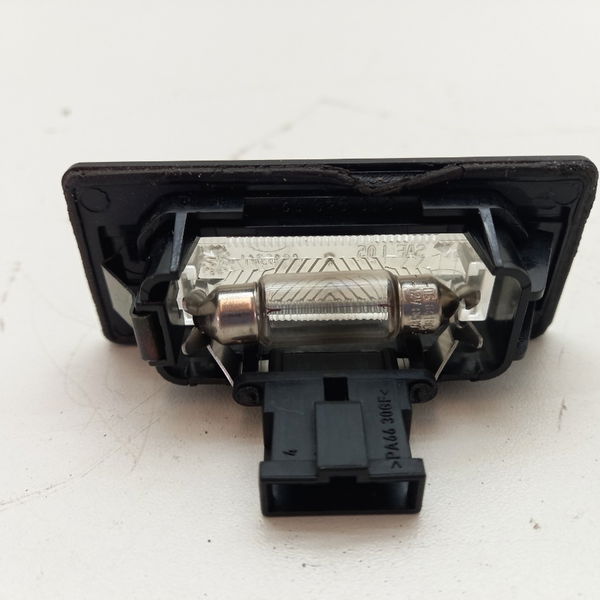 Luz Placa Audi A4 2.0 2009