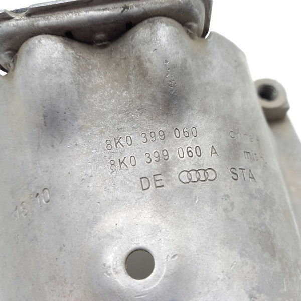 Coxim Protetor Motor L.d Audi A4 2.0 2009