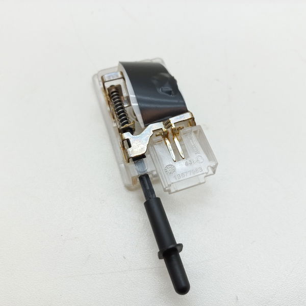 Luz Cortesia Porta Luvas Gm Cruze Ltz 2017