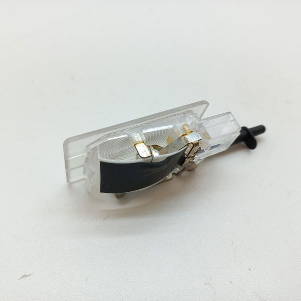 Luz Cortesia Porta Luvas Gm Cruze Ltz 2017