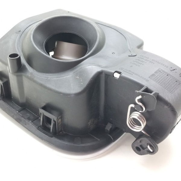 Tampa Tanque Carroceria Chevrolet Tracker 12t 2021