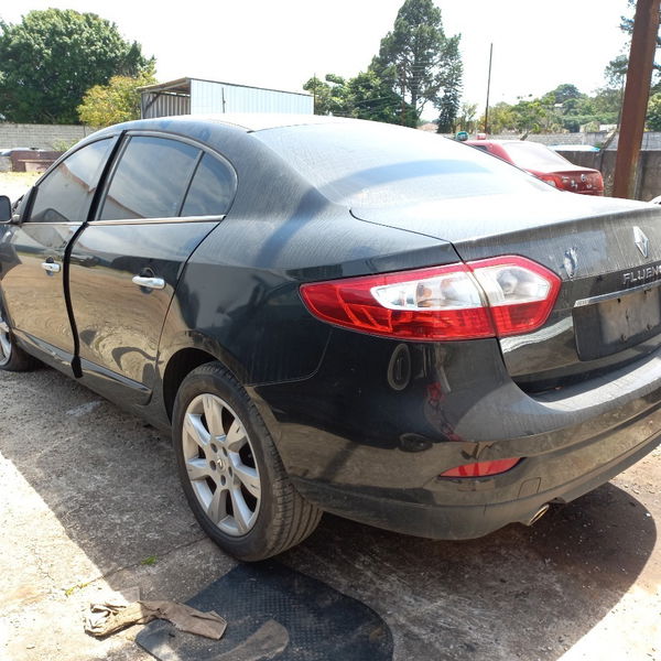Sucata Renault Fluence Privilege 2.0 2011/2012