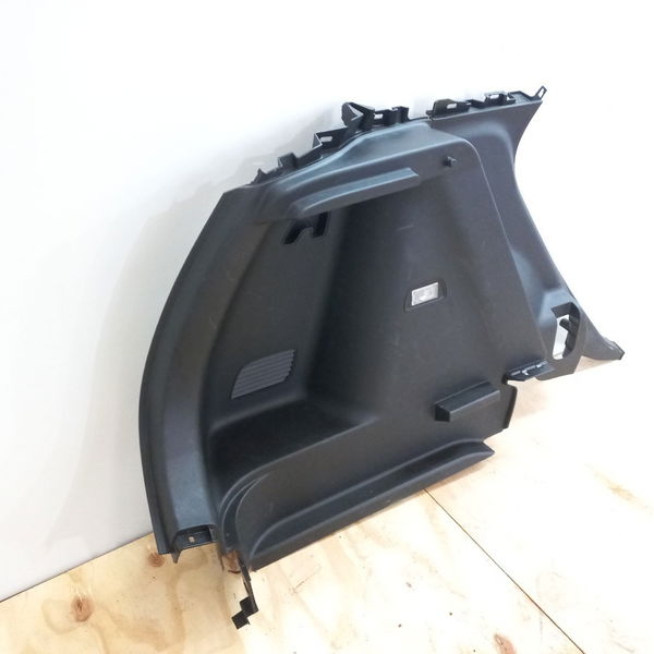 Forro Lateral C/detalhe Esquerdo Chevrolet Tracker 12t 2021