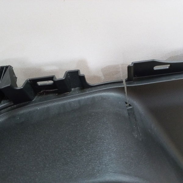 Forro Lateral C/detalhe Esquerdo Chevrolet Tracker 12t 2021