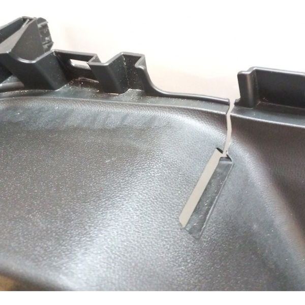 Forro Lateral C/detalhe Esquerdo Chevrolet Tracker 12t 2021