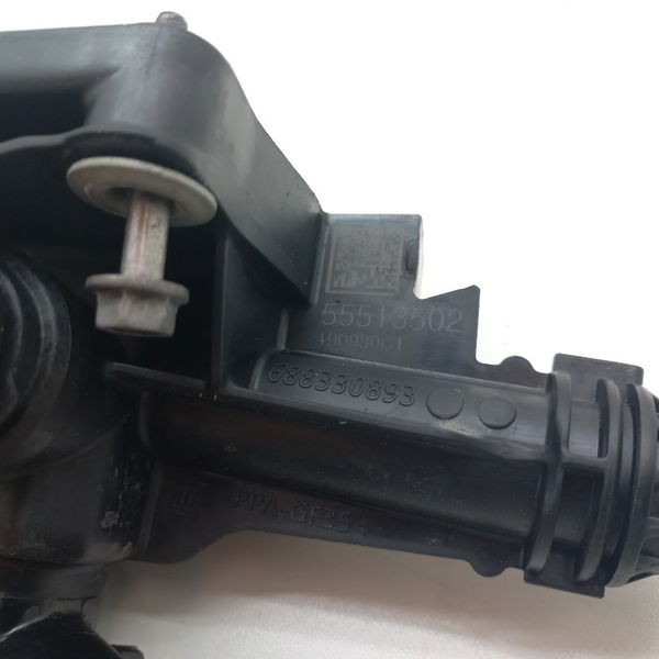 Carcaça Sensor Temperatura Chevrolet Tracker 12t 2021