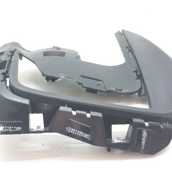Tampa Painel Direito Chevrolet Tracker 12t 2021