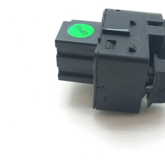 Botão Regulagem Retrovisor Chevrolet Tracker 12t 2021