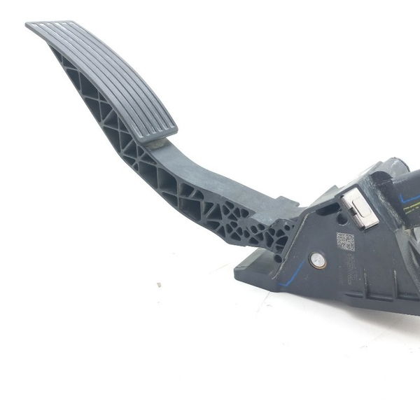 Pedal Acelerador Chevrolet Tracker 12t 2021