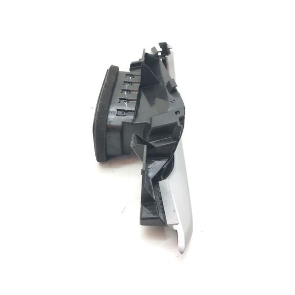 Difusor Ar Lado Direito Chevrolet Tracker 12t 2021