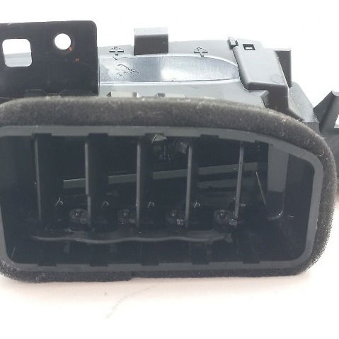 Difusor Ar Lado Direito Chevrolet Tracker 12t 2021