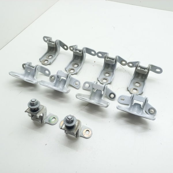 Dobradiças Portas Chevrolet Tracker 12t 2021