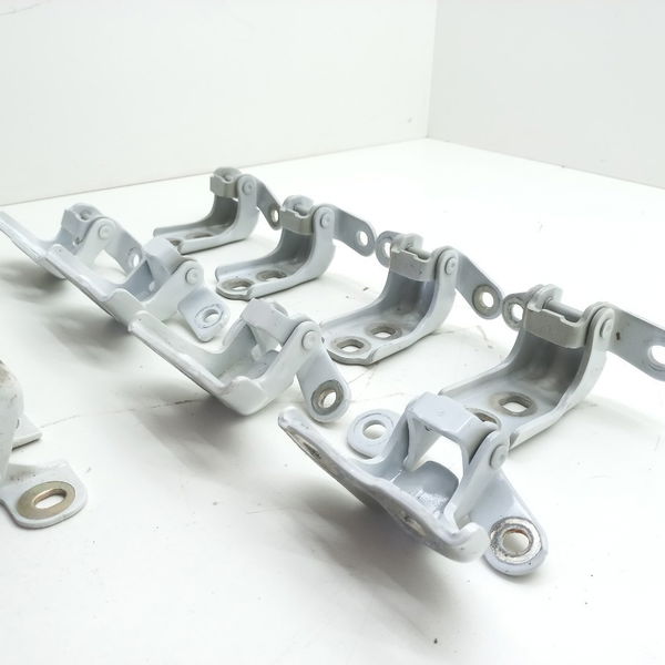 Dobradiças Portas Chevrolet Tracker 12t 2021