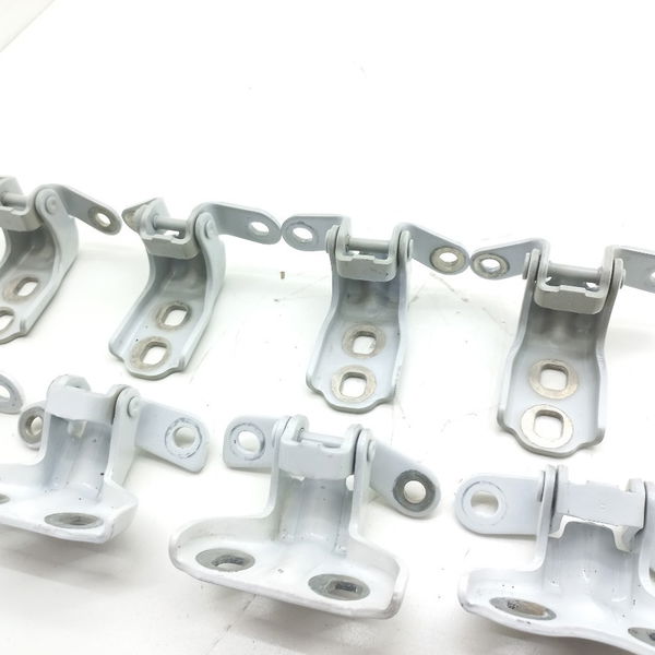 Dobradiças Portas Chevrolet Tracker 12t 2021