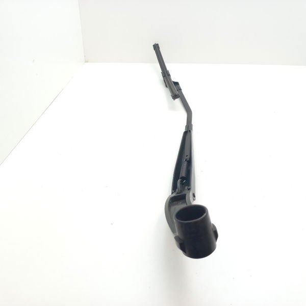 Braço Limpador Parabrisa Chevrolet Tracker 12t 2021