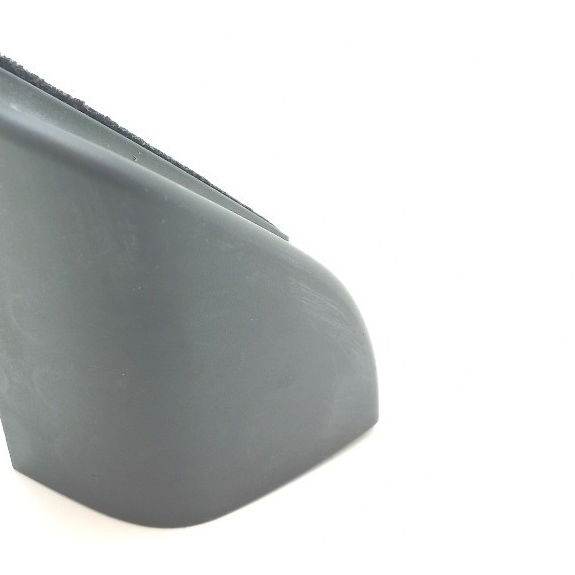 Moldura Retrovisor Interno Esquerdo Chevrolet Tracker 2021