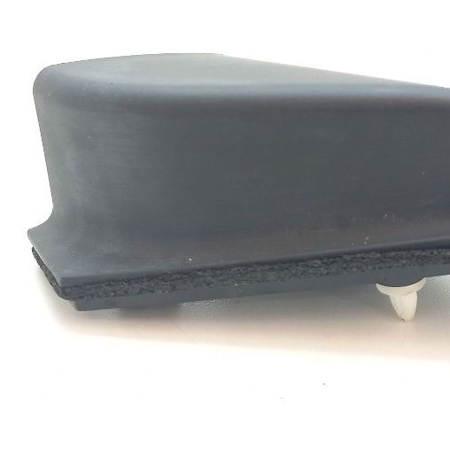 Moldura Retrovisor Interno Esquerdo Chevrolet Tracker 2021
