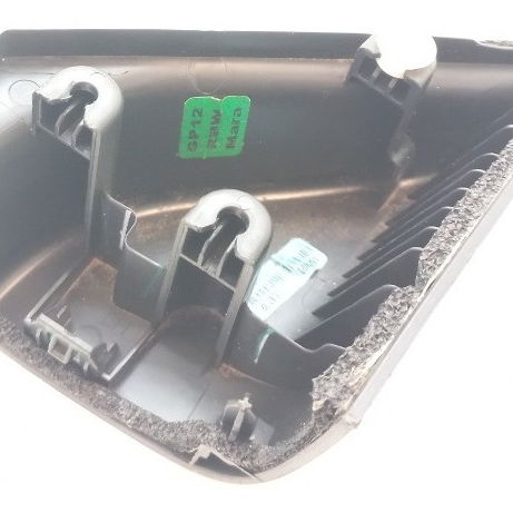 Moldura Retrovisor Interno Esquerdo Chevrolet Tracker 2021