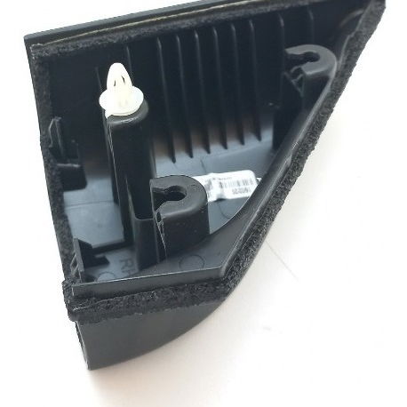 Acabamento Interno Retrovisor Direito Chevrolet Tracker 2021