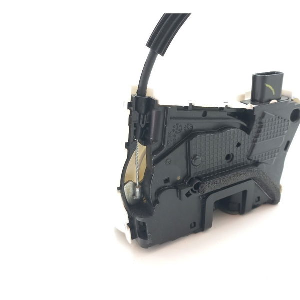 Fechadura Porta Dianteira Direita Chevrolet Tracker 12t 2021