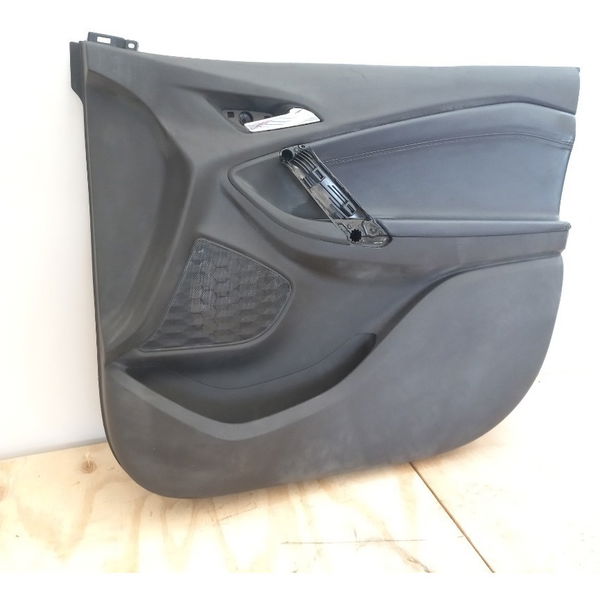 Forro Porta C/detalhe Dianteiro Direito Gm Tracker 12t 2021