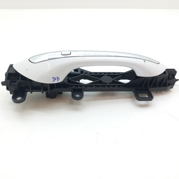Maçaneta Externa Dianteira Direita Chevrolet Tracker 2021