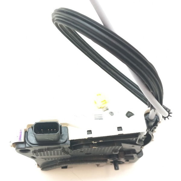 Fechadura Porta Traseira Esquerda Chevrolet Tracker 12t 2021