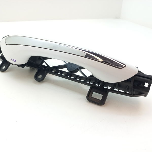 Maçaneta Externa Traseira Direita Chevrolet Tracker 12t 2021