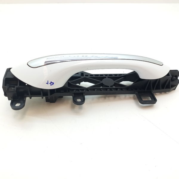 Maçaneta Externa Traseira Direita Chevrolet Tracker 12t 2021