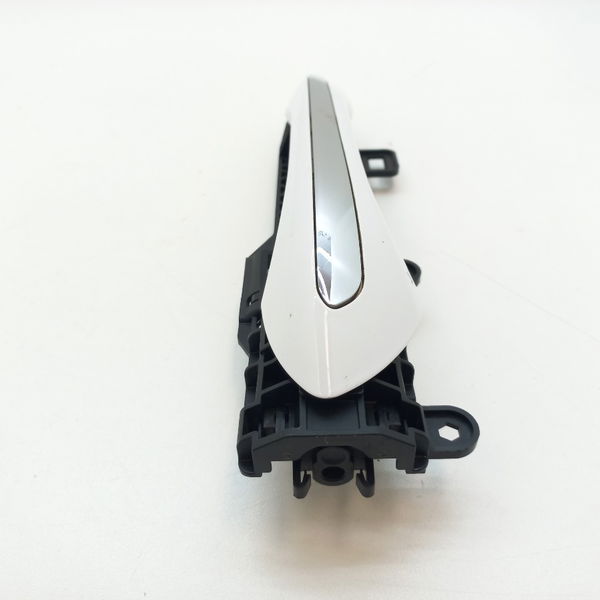 Maçaneta Externa Traseira Direita Chevrolet Tracker 12t 2021